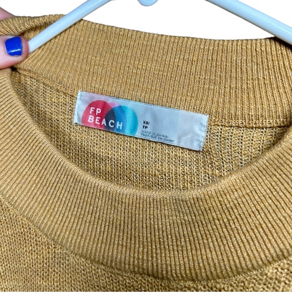 Free People FP Beach High Neck Knit Bell Sleeve Oversized Sweater Size XS - Picture 10 of 11